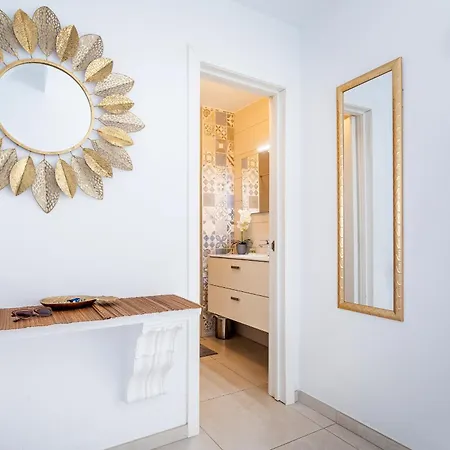 Lägenhet Sunny Paradise With Ocean View